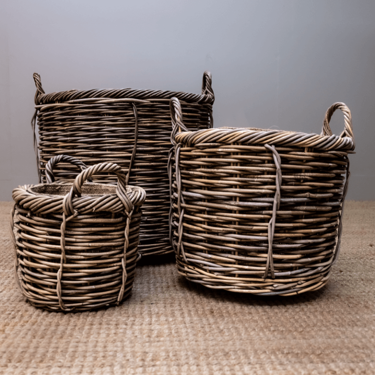 round log baskets 1